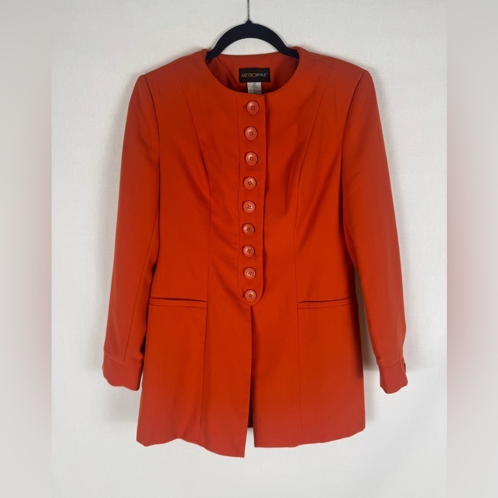 Women's Metro Style Long Blazer